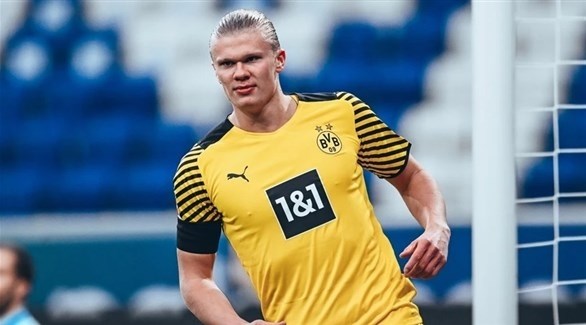 رسميا.. مانشستر سيتي يضم هالاند