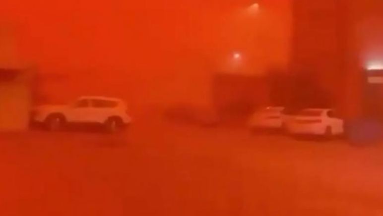 عاصفة ترابية في السعودية