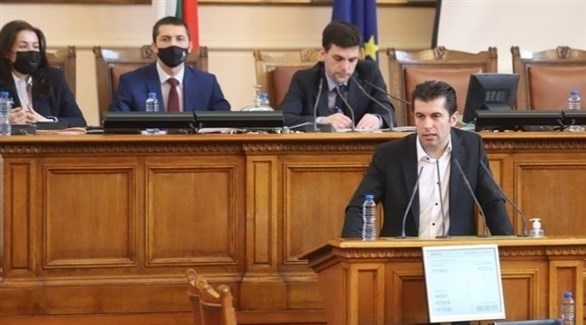 سقوط حكومة بلغاريا بسبب حرب أوكرانيا