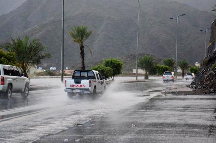 طقس اليوم: هطول أمطار رعدية بجازان وعسير