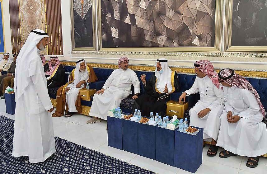 أمير نجران يواسي ذوي عبدالوهاب الشريف