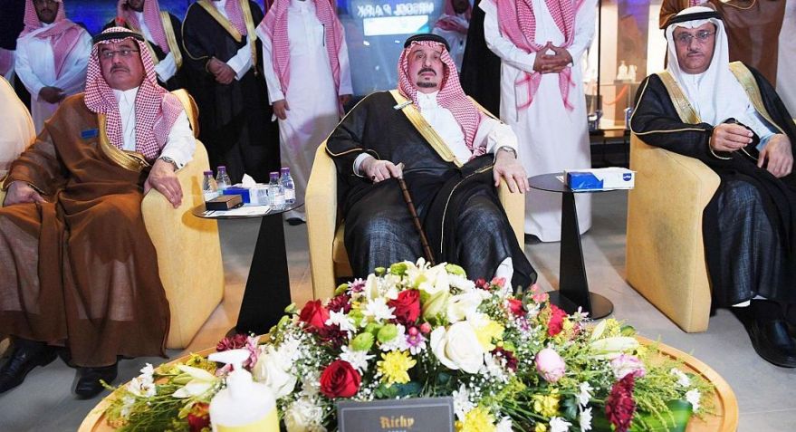 أمير الرياض يرعى حفل تخريج طلاب جامعة الملك سعود
