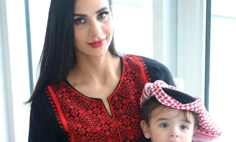 المذيعة الأردنية أحلام العجارمة