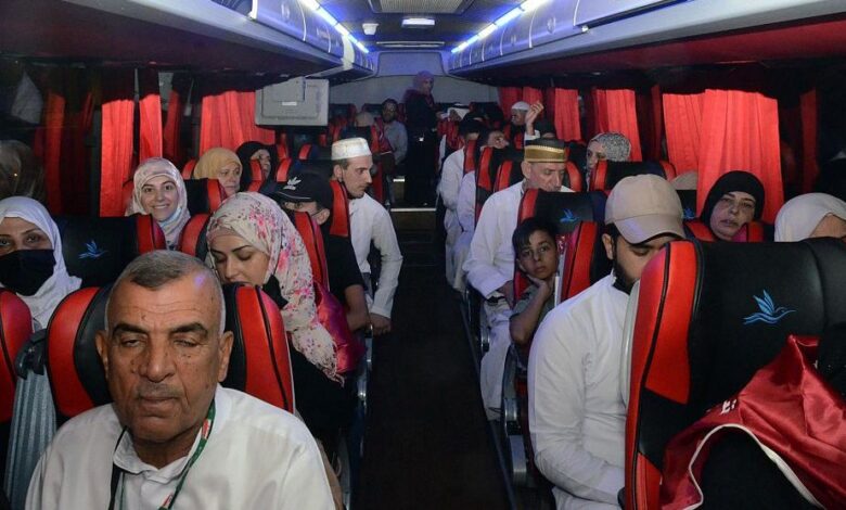 معتمري الخارج في المدينة