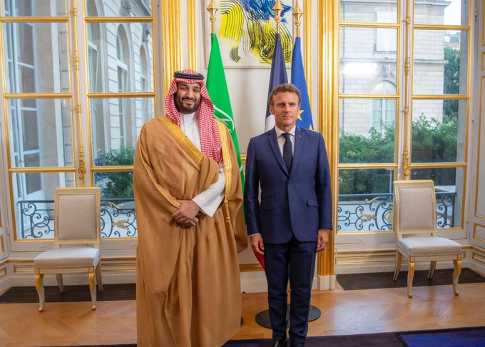 ولي العهد وماكرون