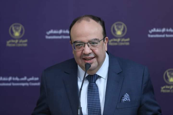 حسام عيسى سفير جمهورية مصر العربية