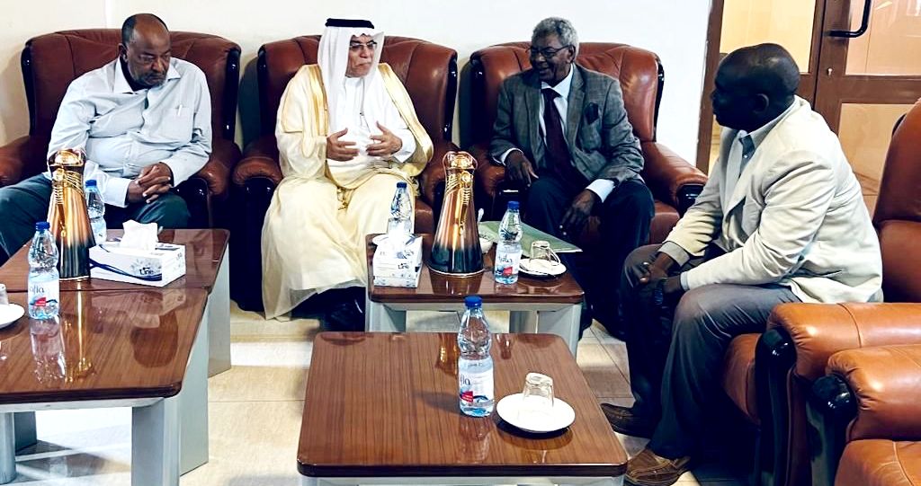 لقاء السفير السعودي ونقيب المحامين