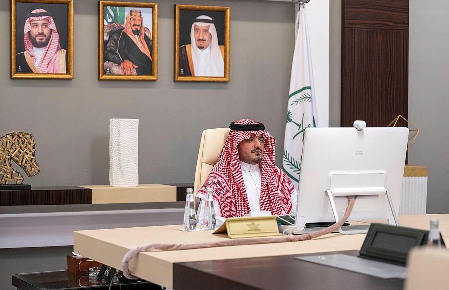  الأمير عبدالعزيز بن سعود 