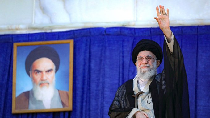 آية الله علي خامنئي