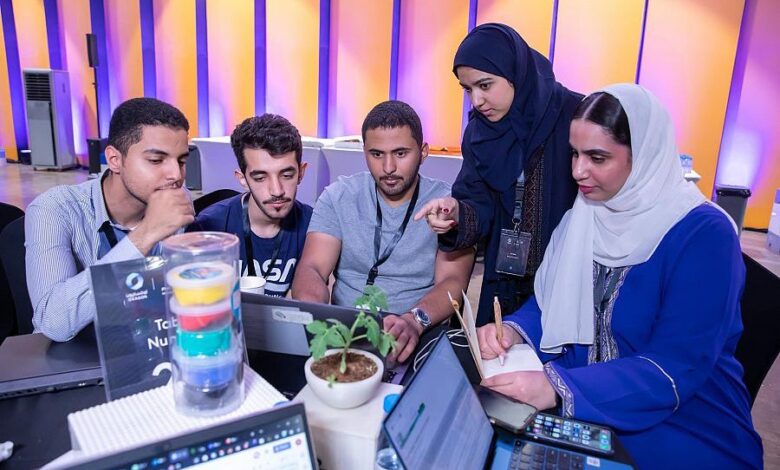 فرق سعودية في هاكاثون أوكساچون