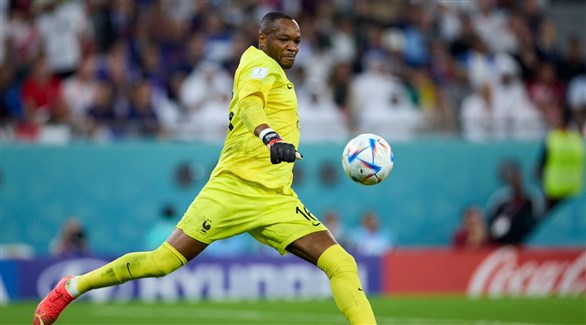 ستيف مانداندا