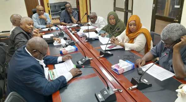 لجنه التخطيط بالجزيرة