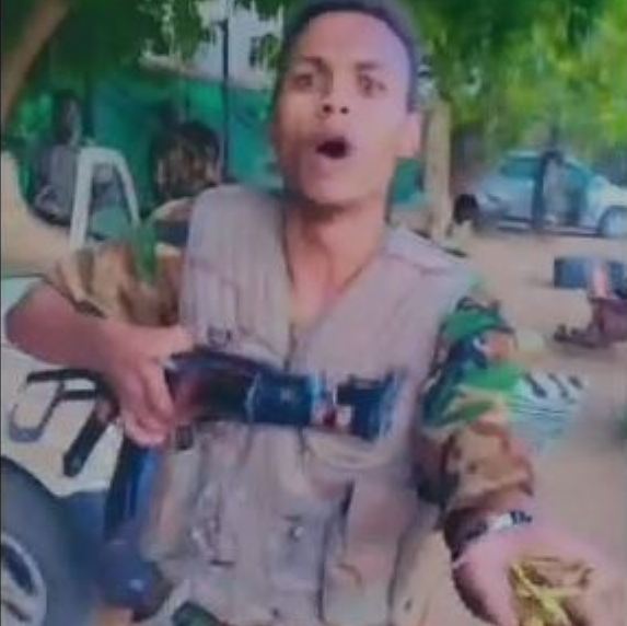 عنصر من الجيش السوداني