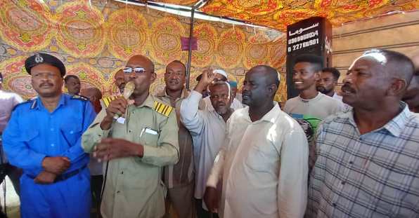 دعم واسناد من مواطني العزازي