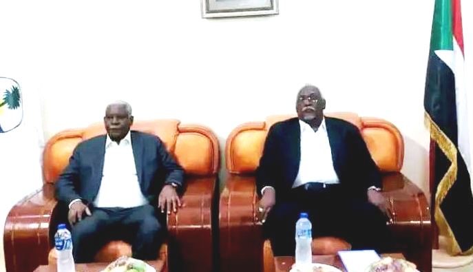 الفريق مفضل ووالي نهر النيل