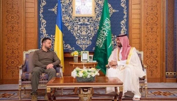 زيلينسكي ومحمد بن سلمان