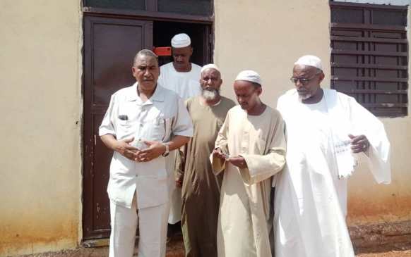 وزير الرعاية الاجتماعية يؤدي واجب العزاء