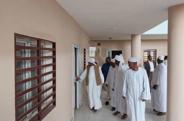 وزير الصحة يتفقد مستشفي برانكو