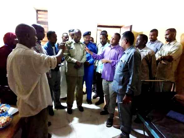 افتتاح مشروع الطاقة الشمسية