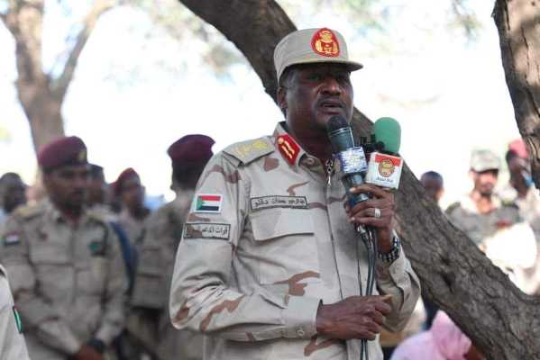 عبدالرحيم دقلو