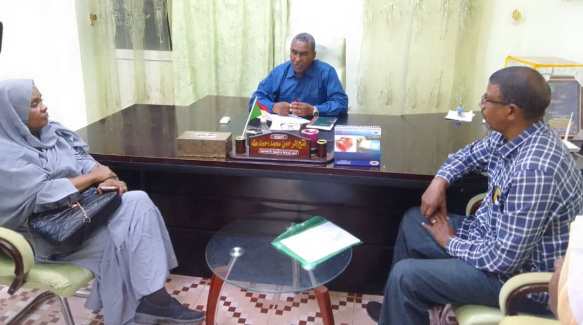 وزير الرعاية الاجتماعية مع وفد جمعية تنظيم الاسرة